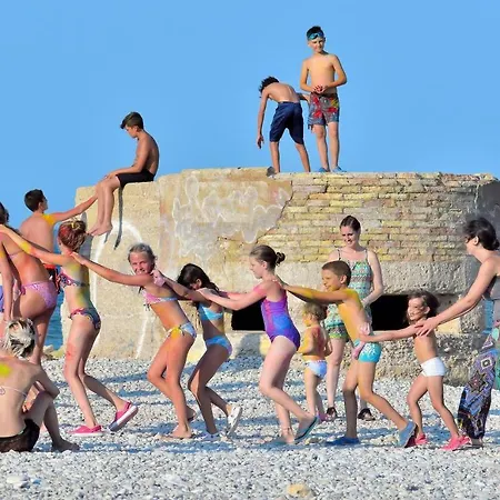 Camping & Estanyet Camping